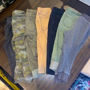 Bundle of Toddler Boys Cat & Jack 2T long pants